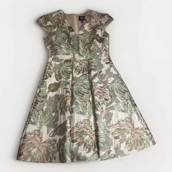 VINCE CAMUTO Women Blush Metallic Jacquard Pleated Cap Fit & Flare Dress 0 - Picture 2 of 16